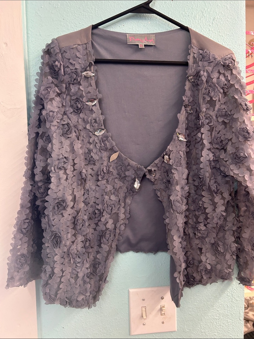 Pretty Angel Gray Floral Appliqué V-Neck Sweater